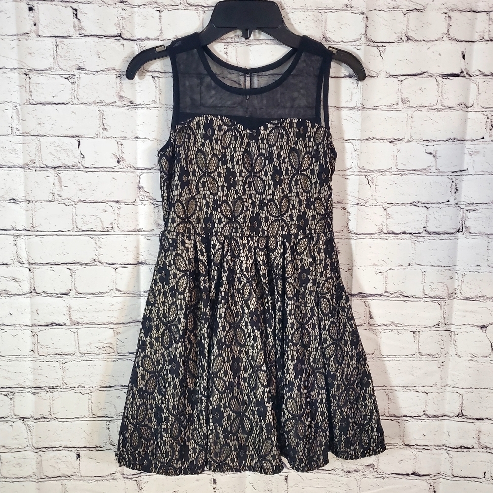 Unbranded Little Black Dress Bubble Hem Lace Sleeveless Mesh Neck